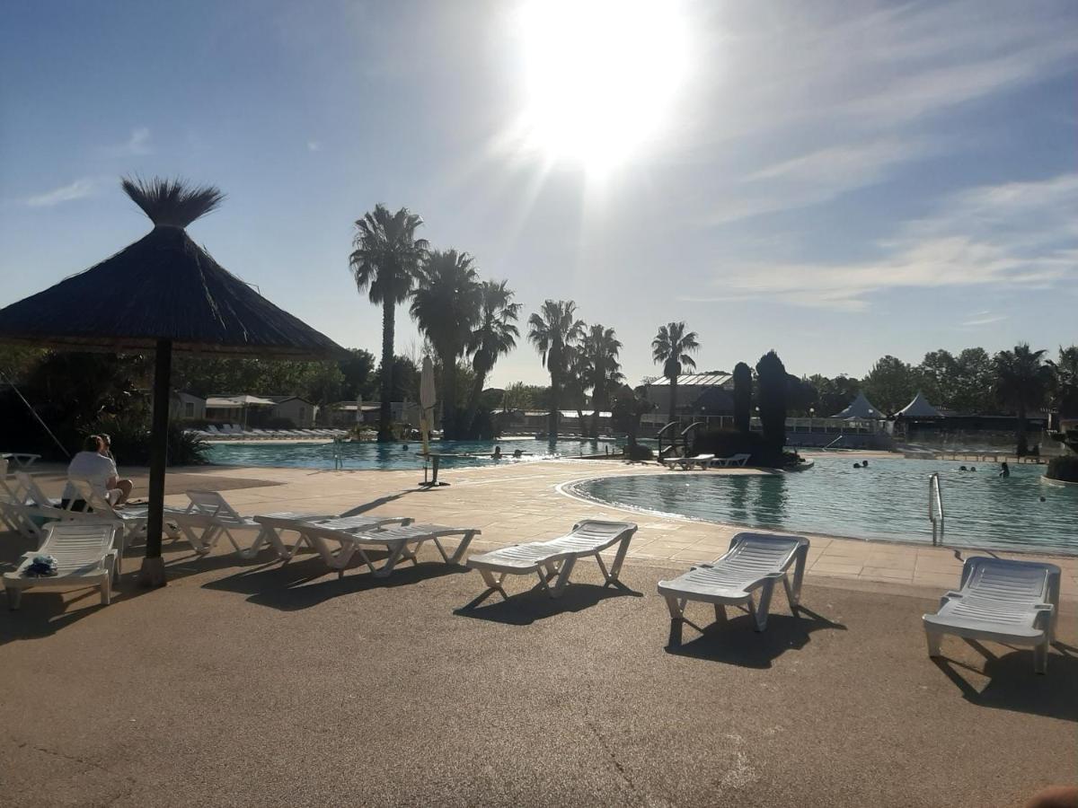 Hotel La Carabasse Cp90 Vias Zewnętrze zdjęcie